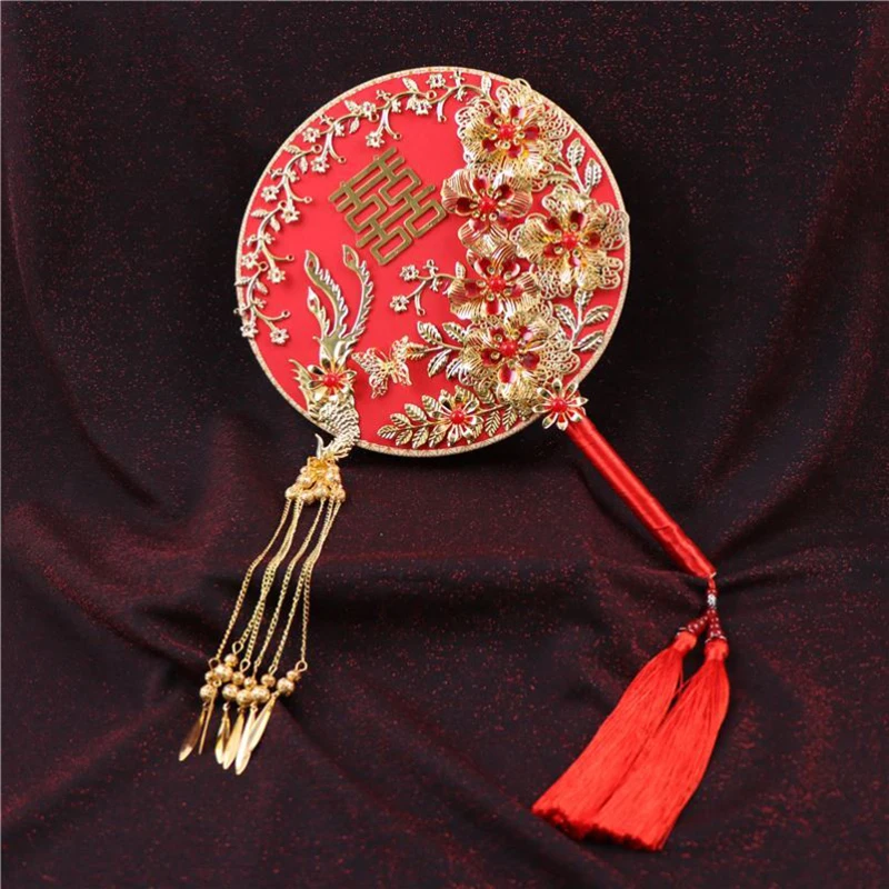 HIMSTORY Eleagance Red Embroidery Bridal Fan Bouquets Handmade Gold Flowers Chinese Round Hand Fan Jewelry Wedding Accessories