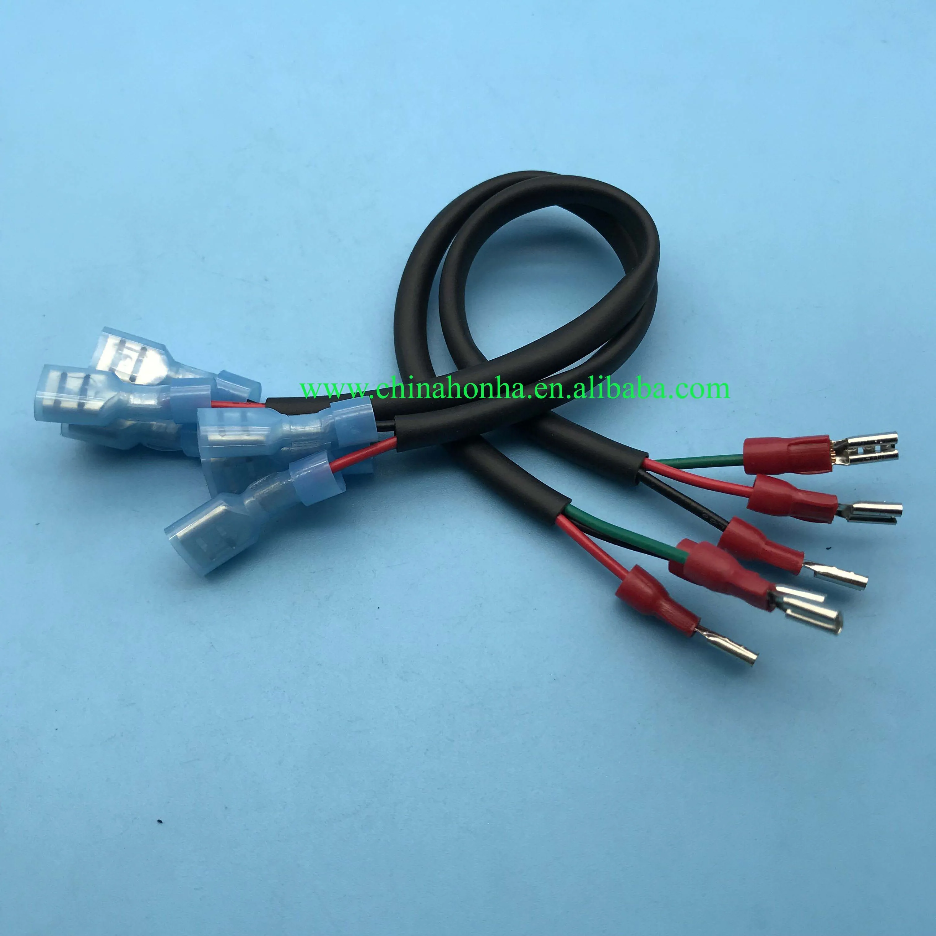 

18-20AWG insulation terminal wire harness with 20cm 20AWG wire with 14AWG wire protector