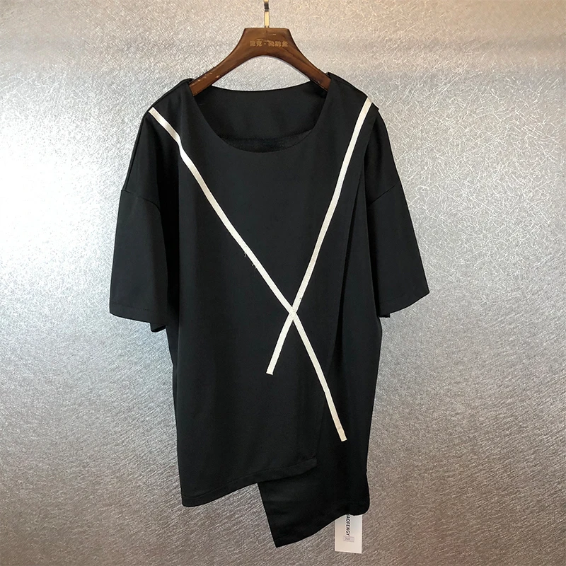 

Summer original style line splicing loose short sleeves irregular hem fashion trend of contrast color T - shirt