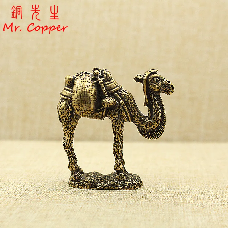 Handmade Silk Road Pure Brass Retro Animal Camel Statue Desk Decoration Ornaments Gifts Home Decor Sculpture Copper Tea Pet