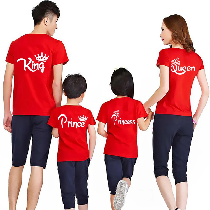 Family Matching Clothes Mother Father Daughter Son Kid T-Shirt KING QUEEN Letter Print Clothes Mommy and Me Short Sleeve Tops