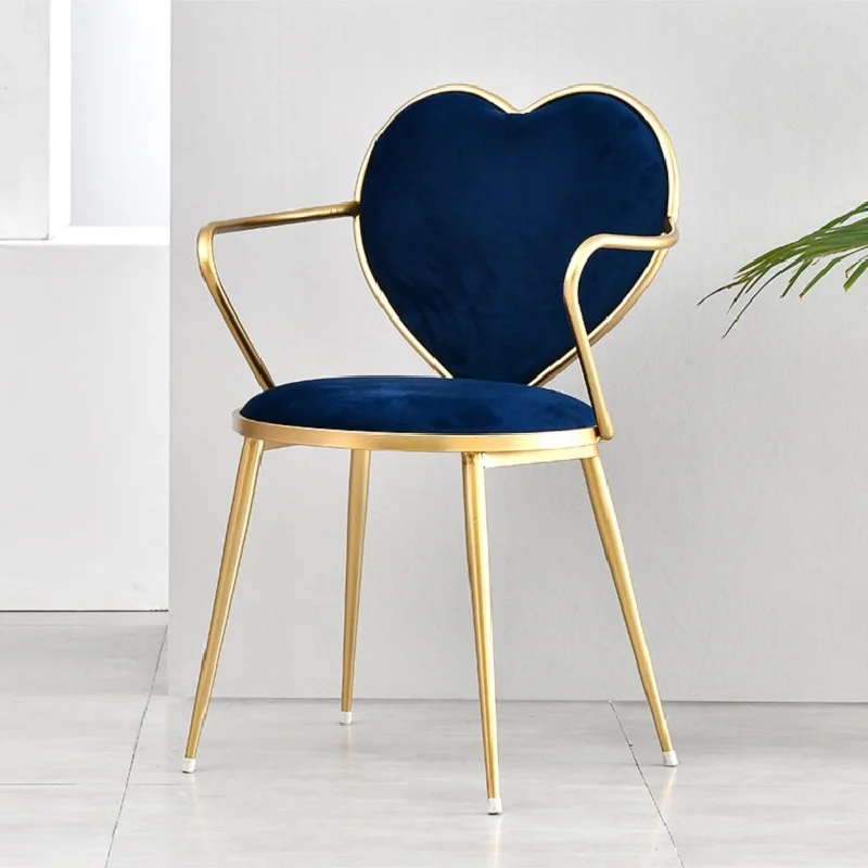 Mobili Nordic Creative Dining Chair Iron Art Heart-Shaped Nail Coffee Lounge Gold Dresser Simple Velvet Chairs мебель для дома