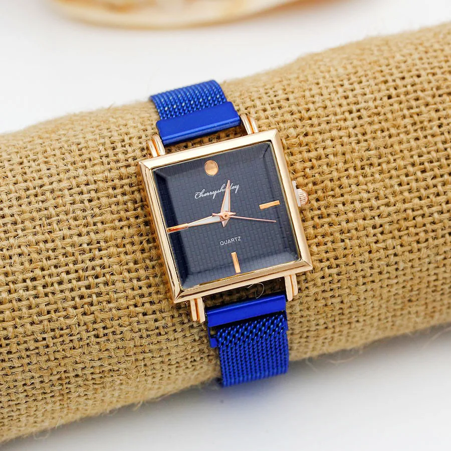 Female Jewelry Magnetic Mesh Belt Watches Square Quartz Bracelet Watch Ladies Starry Sky Clock Luxury Women Dress Wristwatches