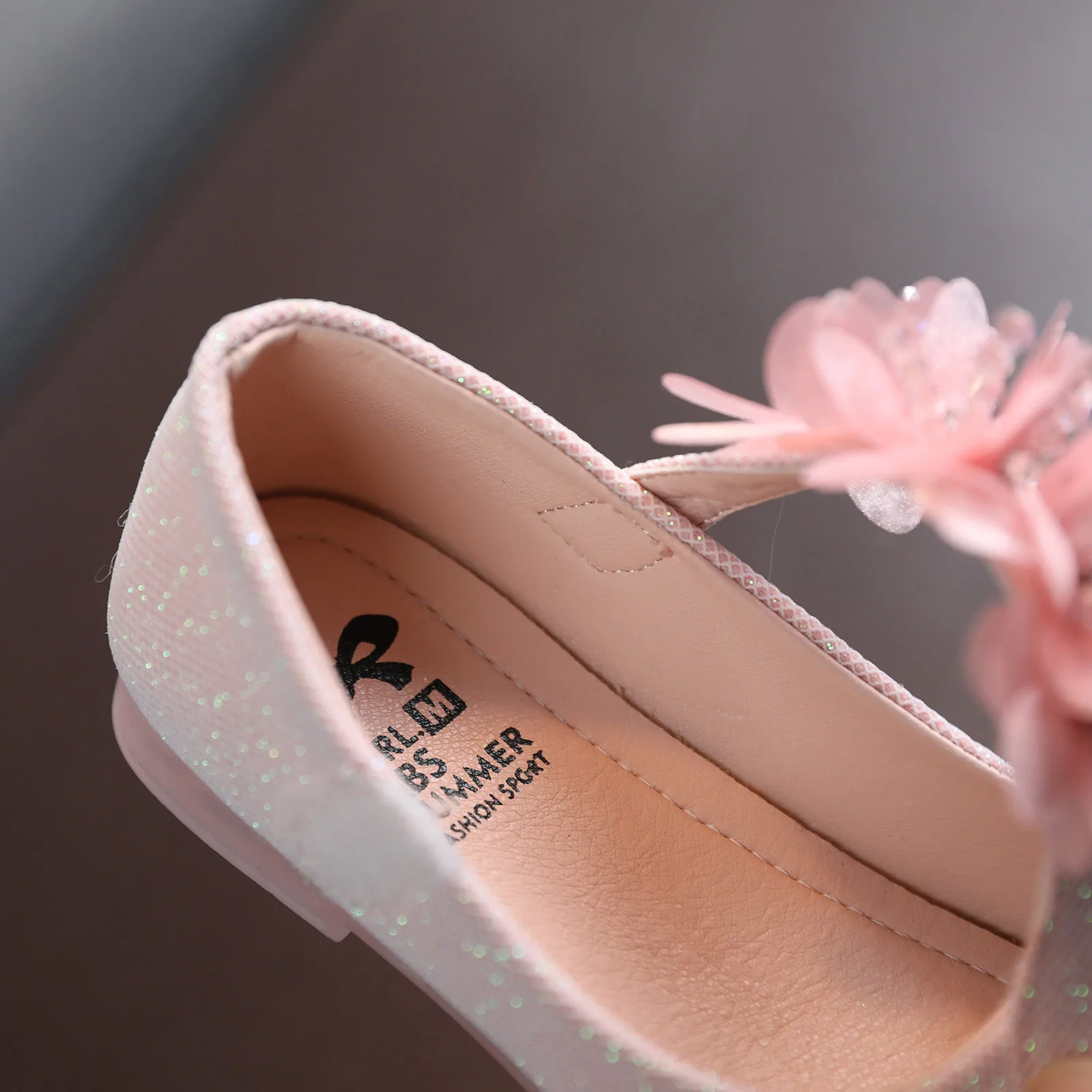 Sandália infantil de princesa para meninas, sapatos de dança infantil de dedo redondo floral para bebês e crianças, respirável e macia para praia, verão 2021