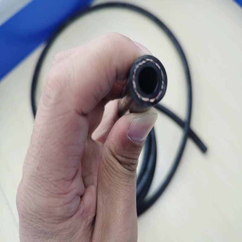 ORLETE Menjual Langsung Permukaan Halus Tahan Minyak NBR Karet Bahan Bakar Udara Selang Rem Memenuhi Standar GB16897, Ukuran 1/8,3/8,
