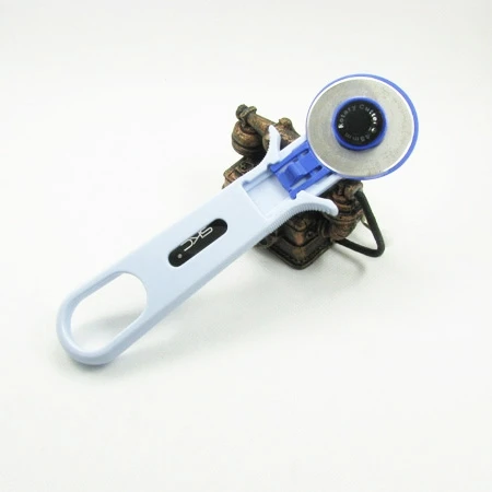 

High Quality RC-45mm High-Speed Steel Blade Rotary Cutter,ABS Plastic Handle Carpet Cutter Knife/Cloth Slitter,Free Shipping
