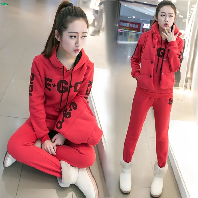 Autumn and winter new Fashion women suit women\'s tracksuits casual set with a hood fleece sweatshirt three pieces set