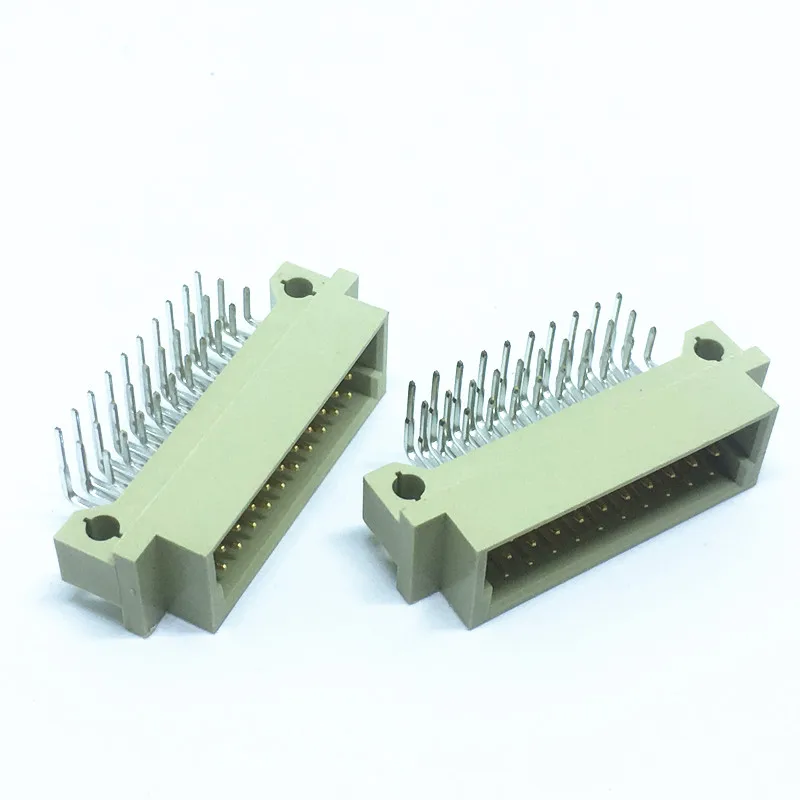 Enchufe europeo DIN 9001-15301C00A 330, 3x10P, 30P, macho, 2,54-pitch