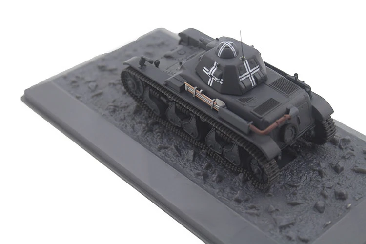 Rare and fine  1/43 PZ. 35r 731f France July 1940 tank model  Collection model of alloy products