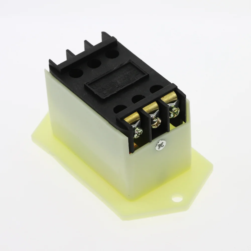 1Pcs LC3-5 LC3-10 Drill press switch AC 220/380V 10A I/O On/Off  Start Stop Self-Locking Push Button Switch