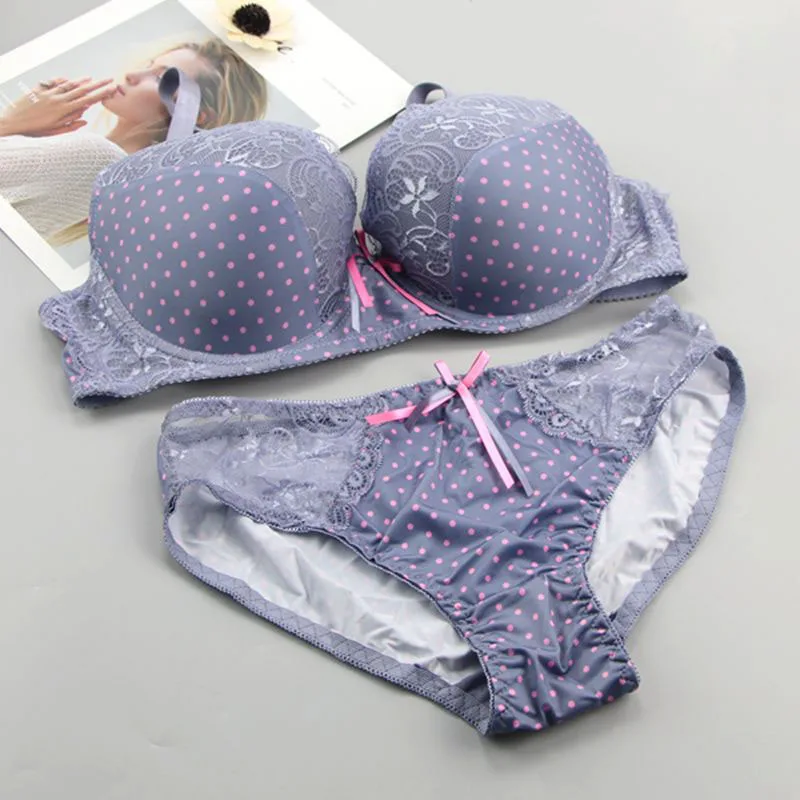 Nouvelle-Conjunto de sujetador con estampado íntimo sin costuras para mujer, Tanga Sexy BCDE, ropa interior de realce, lencería blanca y negra