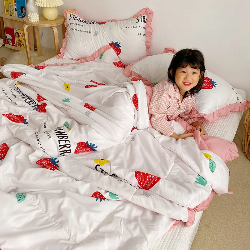 

4PCS Set Queen King Size Quilts Cartoon Style Quilt Lovily Childen Blankets Keep Warm Blanket Summer Thin Blanket 3 Sizes Choose