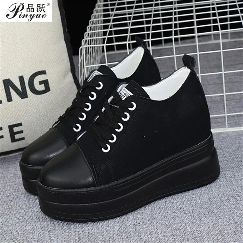 New Arrival Women Hidden Heel Platform Wedge Canvas Shoes Outdoor White Black Fashion Girls Wedge Sneakers