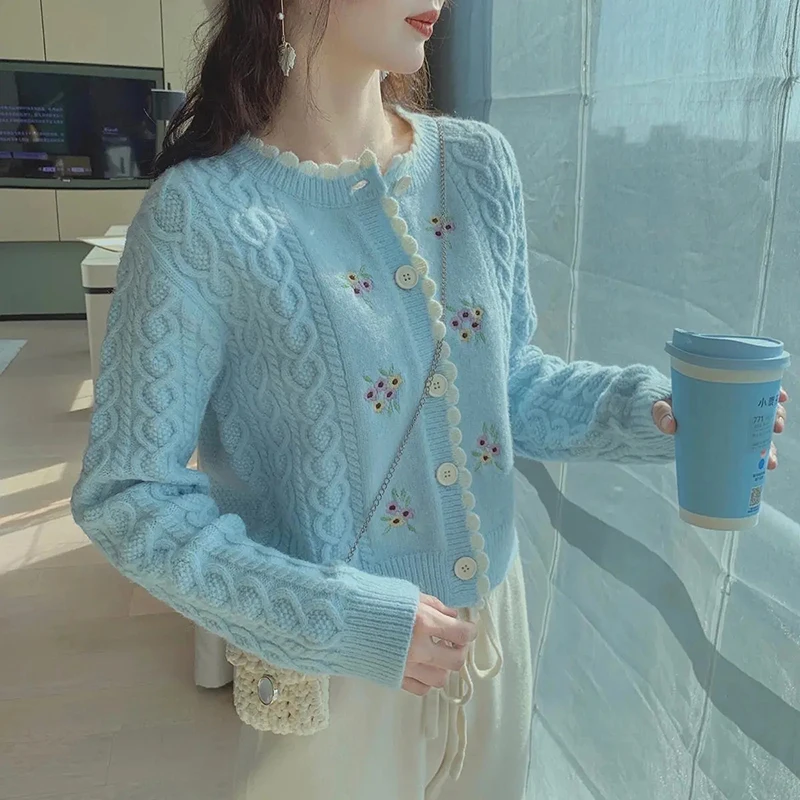 2022 Autumn Sweet Wavy Edge Twist Preppy Style Loose Cardigan Sweater Korean O-neck Flower Embroidery Blue White Knitted Sweate