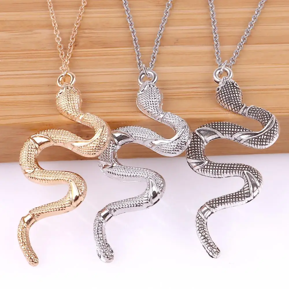 Snake Necklace New Animal Snake Dangle Women Pendant Necklace Minimalist Style Alloy Trendy Female Birthday Jewelry Gift Party