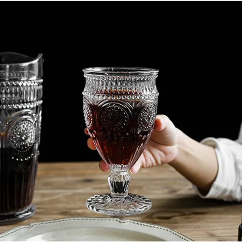 European Style Clear Goblet, Wine Water Glass, Machine Pressed Goblets, Embossed Vintage Glass Cup with Gold Rim, 350ml, 1 Pc