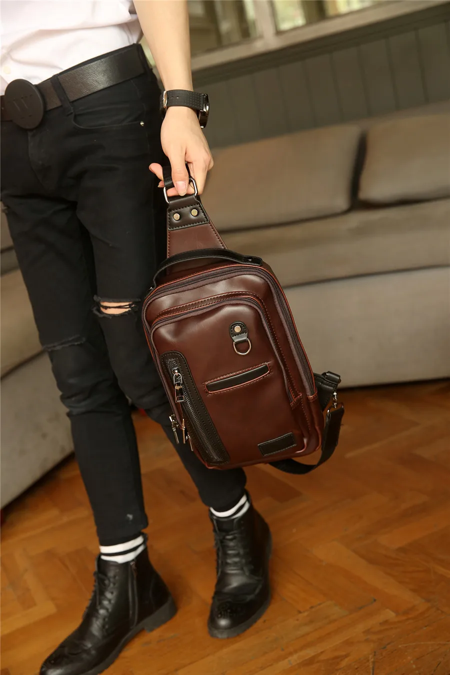 Design Men\'s Chest Bag PU Leather Vintage Male Messenger Shoulder Bag Simple Casual Crossbody Bag Sling Travel Bags Bolsa