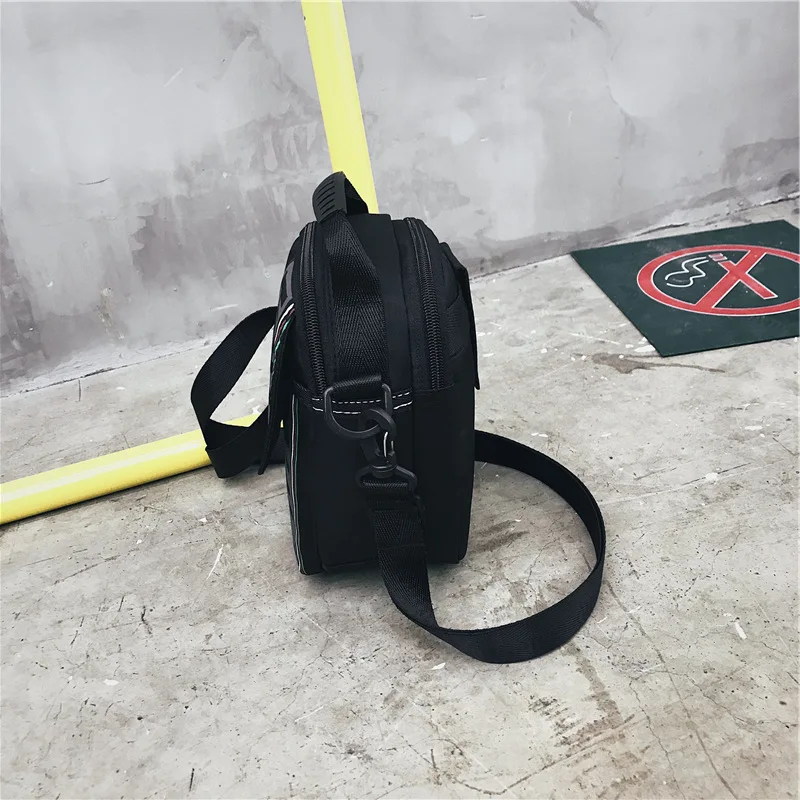 Fashion Casual Girl Outdoor Portable Change Messenger Small Square Bag New Vertical Nylon Waterproof One-shoulder Messenger Bag