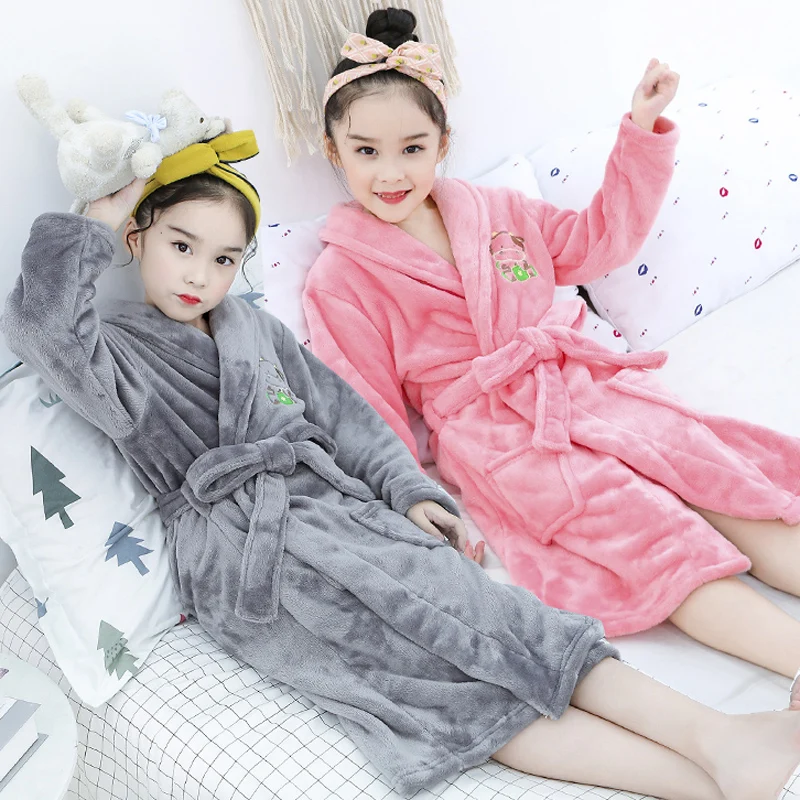 New Arrival Kids Girls Robes Super Soft Flannel Sleepwear for Teenage Children Comfortable Skin Nightgowns Cartoon Pajamas Baby