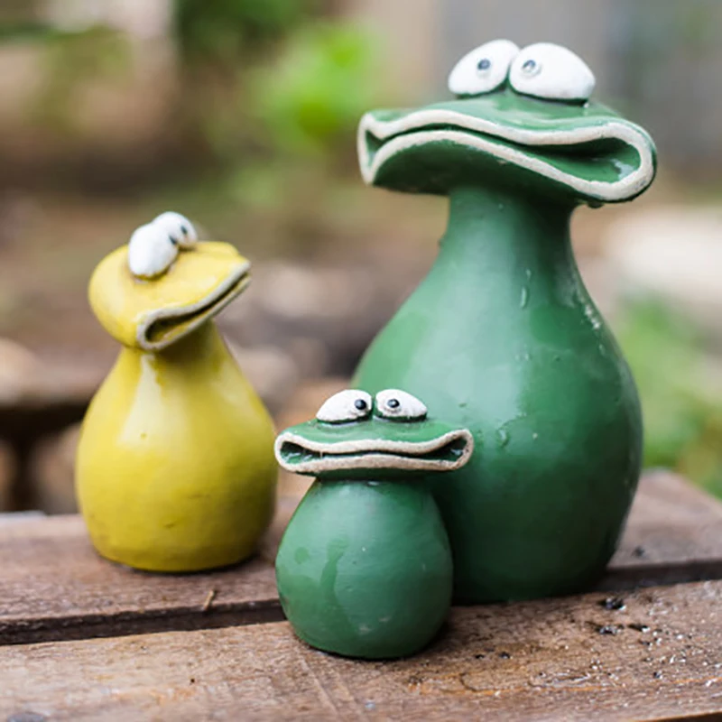 

Home Decoration Accessories Adornos Para Casa Animal Creative Childlike Desktop Garden Cartoon Cute Three Frogs Ornaments Frog