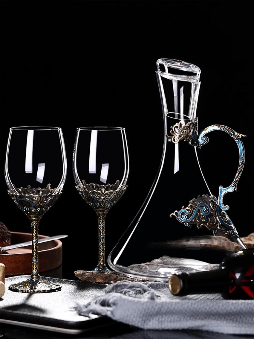 Europe Enamel Wine Glasses Decanter Sets Retro Goblet Lead-Free Crystal Cups Champagne Glasses Wedding Glasses Home Drinkware