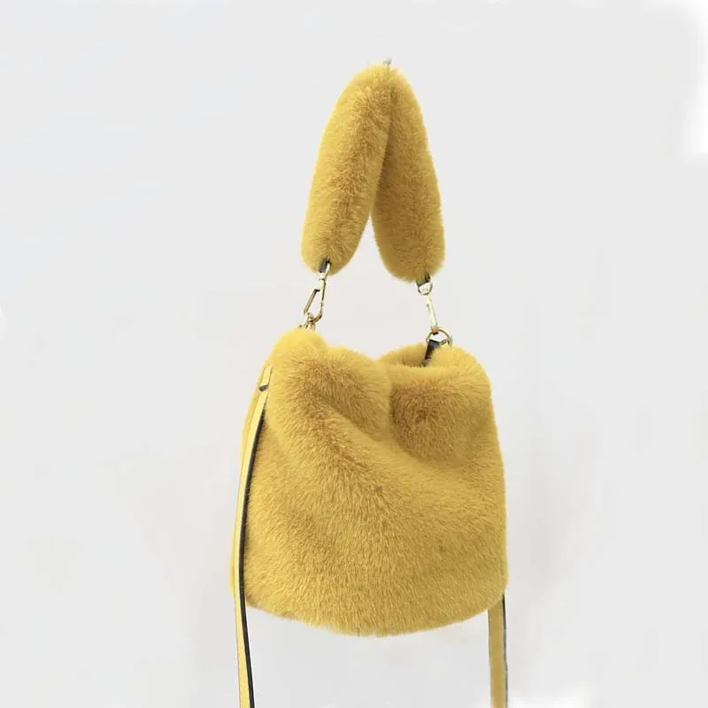 2024 Winter Faux Fur Shoulder Bags For Women Casual Plush Crossbody Bags Fur Clutch Purse Bucket Bags Bolsa Feminina