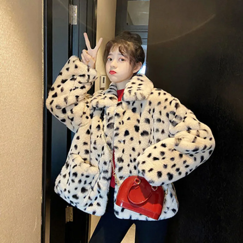 Abrigo de piel sintética con estampado de leopardo para mujer, abrigo cálido de lana de cordero suelta, nueva versión coreana, Otoño e Invierno