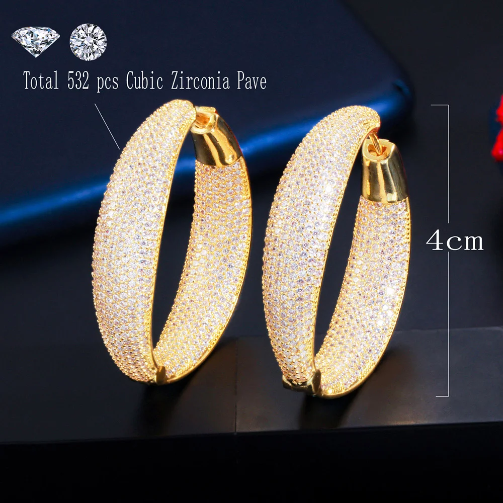 Pera Chunky Round Circle Shape Full Shiny White Cubic Zirconia Paved Big Hoop Earring for Women Fashion Brand Party Jewelry E653