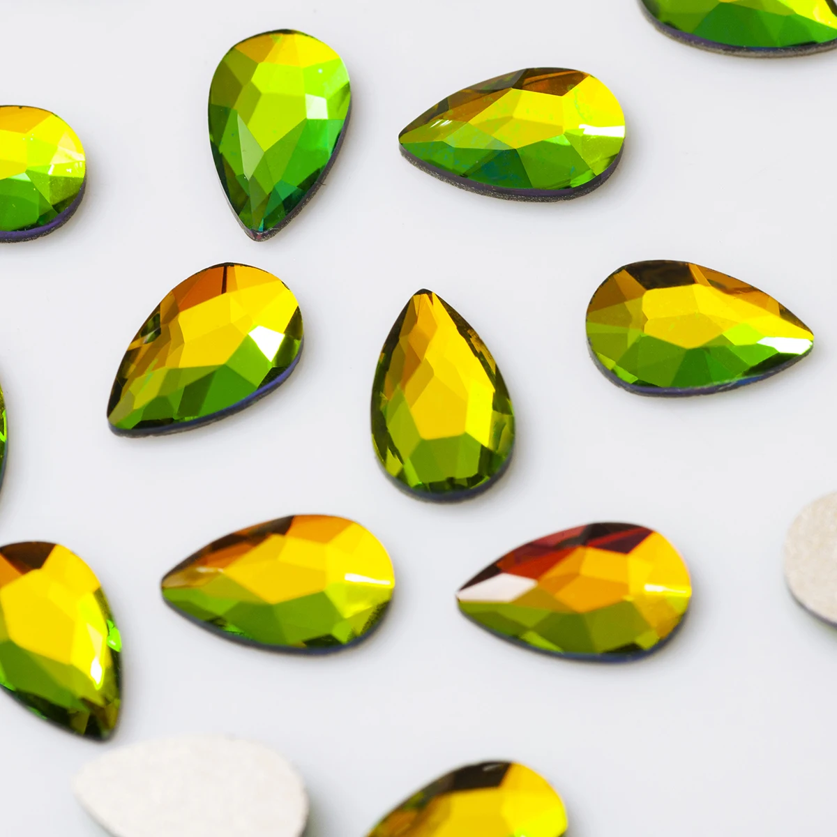 5x8mm 100 Stück Flache Bunte Tropfen-Nagelsteine für Nagelkunst Kristallglasstein Maniküre 3D Glänzende Kleidungsdekorationen – Detail 3