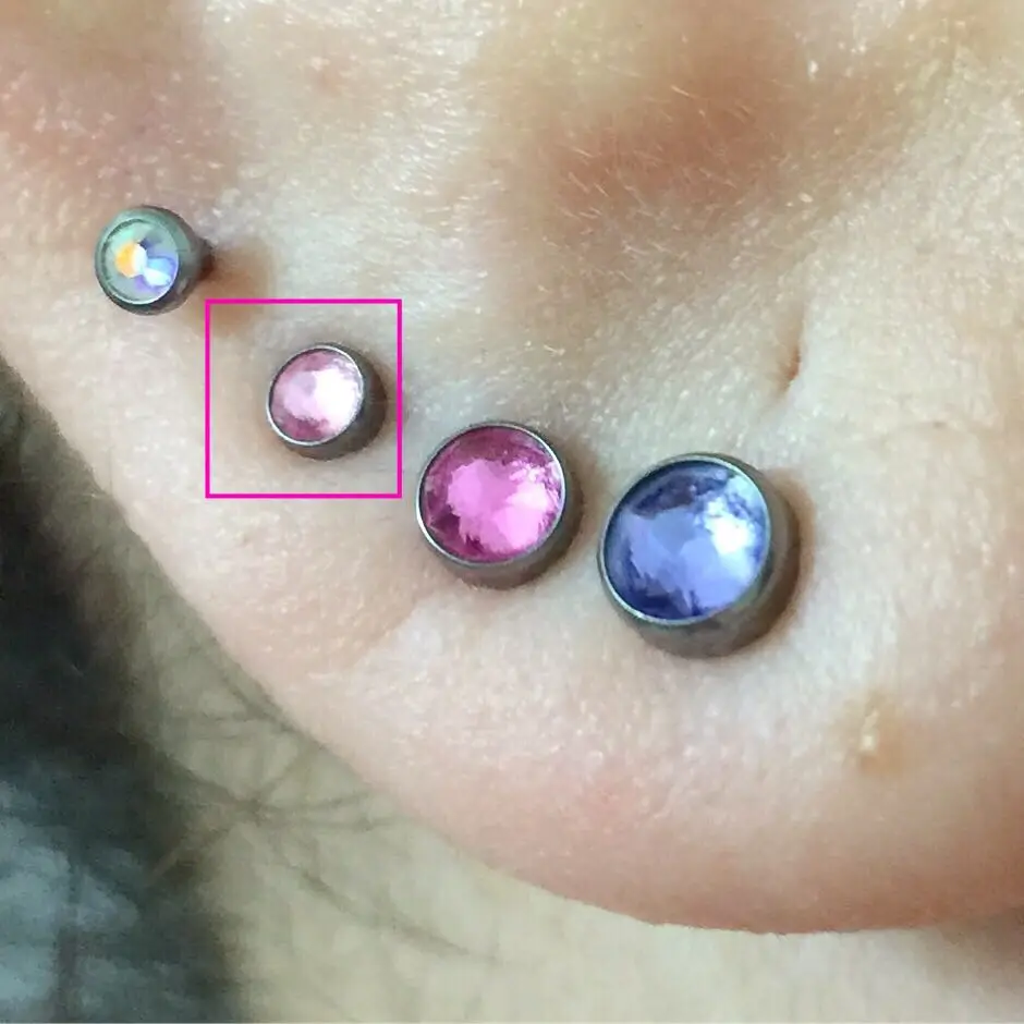 F136 Titanium Stud Earrings for Men Women Girls Children 12 Colors 3-8mm Crystal Earring Simple Ear Lobe Multi Piercing Jewelry