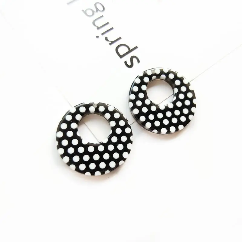PURPLEGRAPE Klassische mode schwarz und weiß gitter acetat material geometrie anhänger DIY ohrringe zubehör ein pack von 8