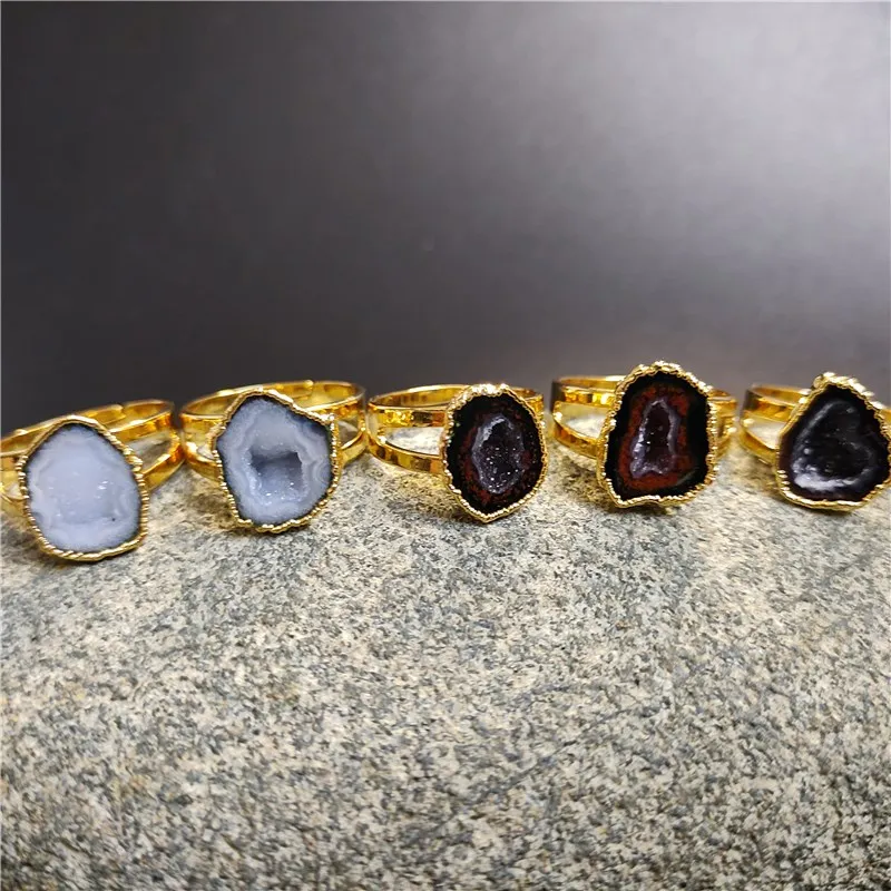 FUWO 5PCS Natural Tabasco Geode Rings With Gold Color Plated Raw Agates Druzy Slice Ring Resizable Size Jewelry Wholesale RG003