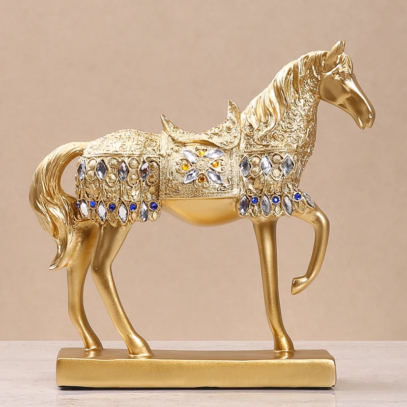 

Creative office ornaments horse ornaments living room wine cabinet Zhaocai indoor crafts home room porch furnishings