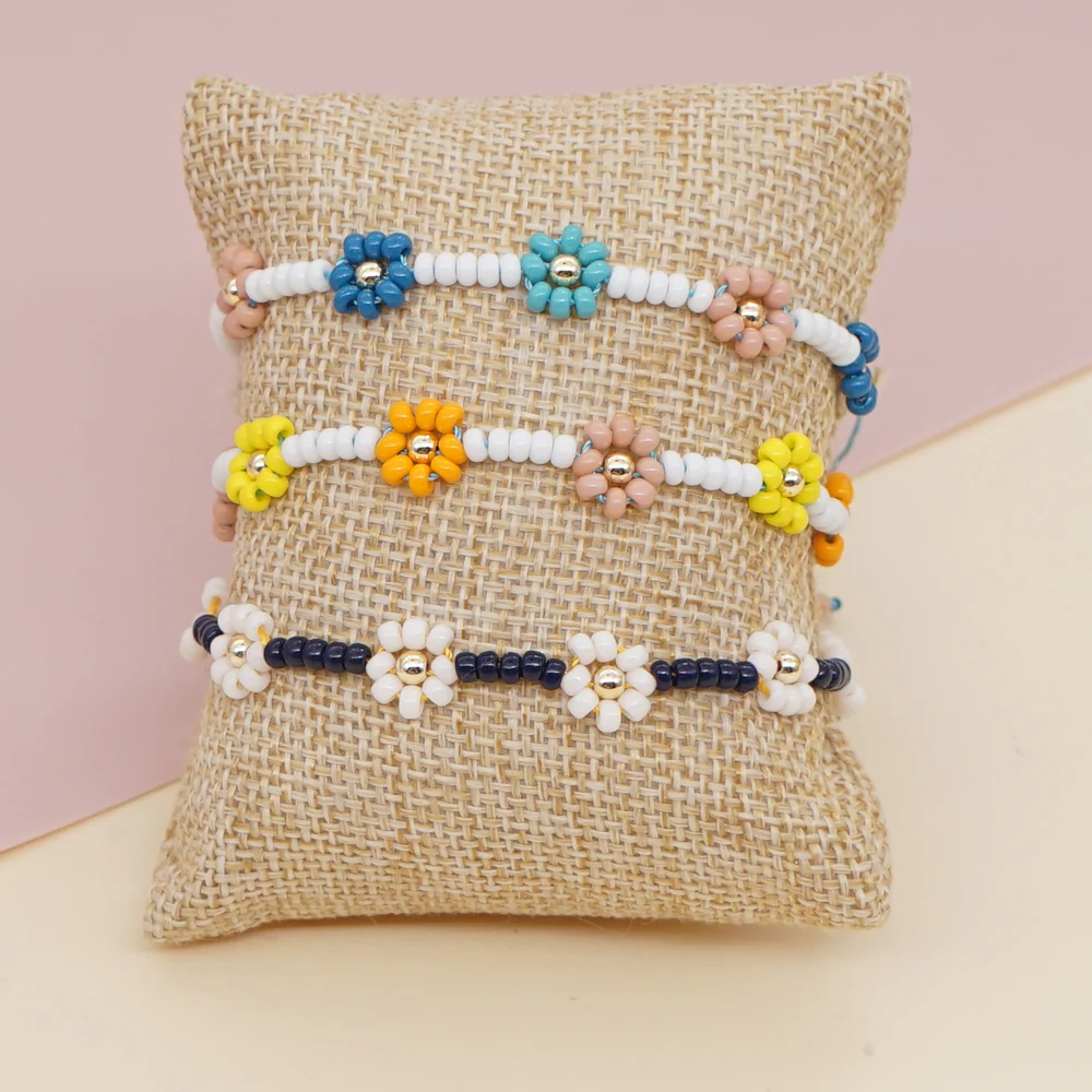 Go2Boho Daisy Flower Bracelet For Women Girl Y2K Jewelry Fashion Strand Tiny Bracelets Adjustable Rope Dainty Beaded Braclets