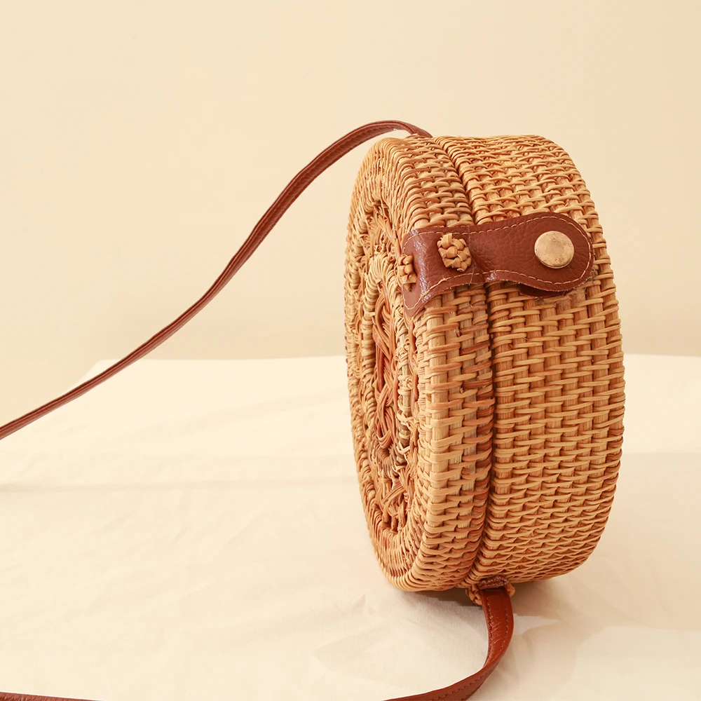 Summer Rattan Bag Fashion Women Round Straw Bags Female Handmade Woven Beach CrossBody Bag Ladies\' Circle Bohemia Travel Bag