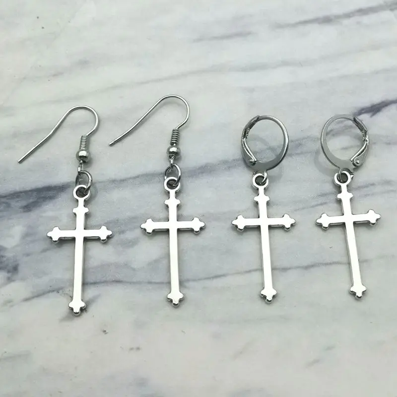 New Boutique Ladies Punk Cross Pendant Cartilage Pendant Earrings Jewelry