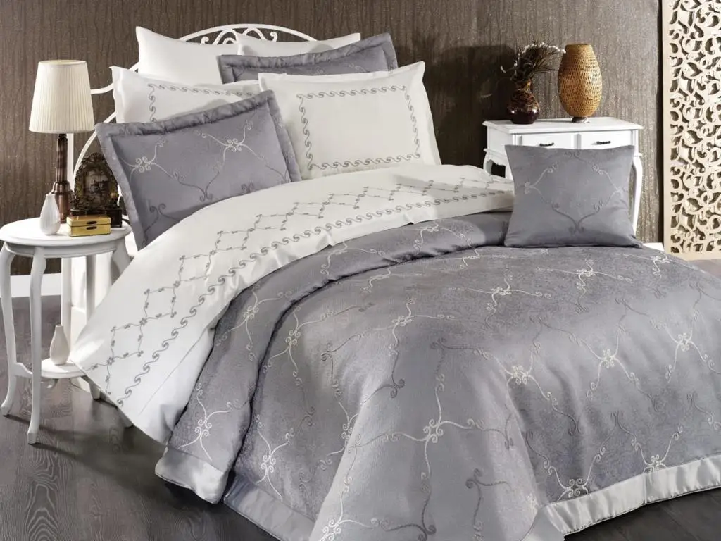 Land Of dowry Wave Bed Cover Cream Gray