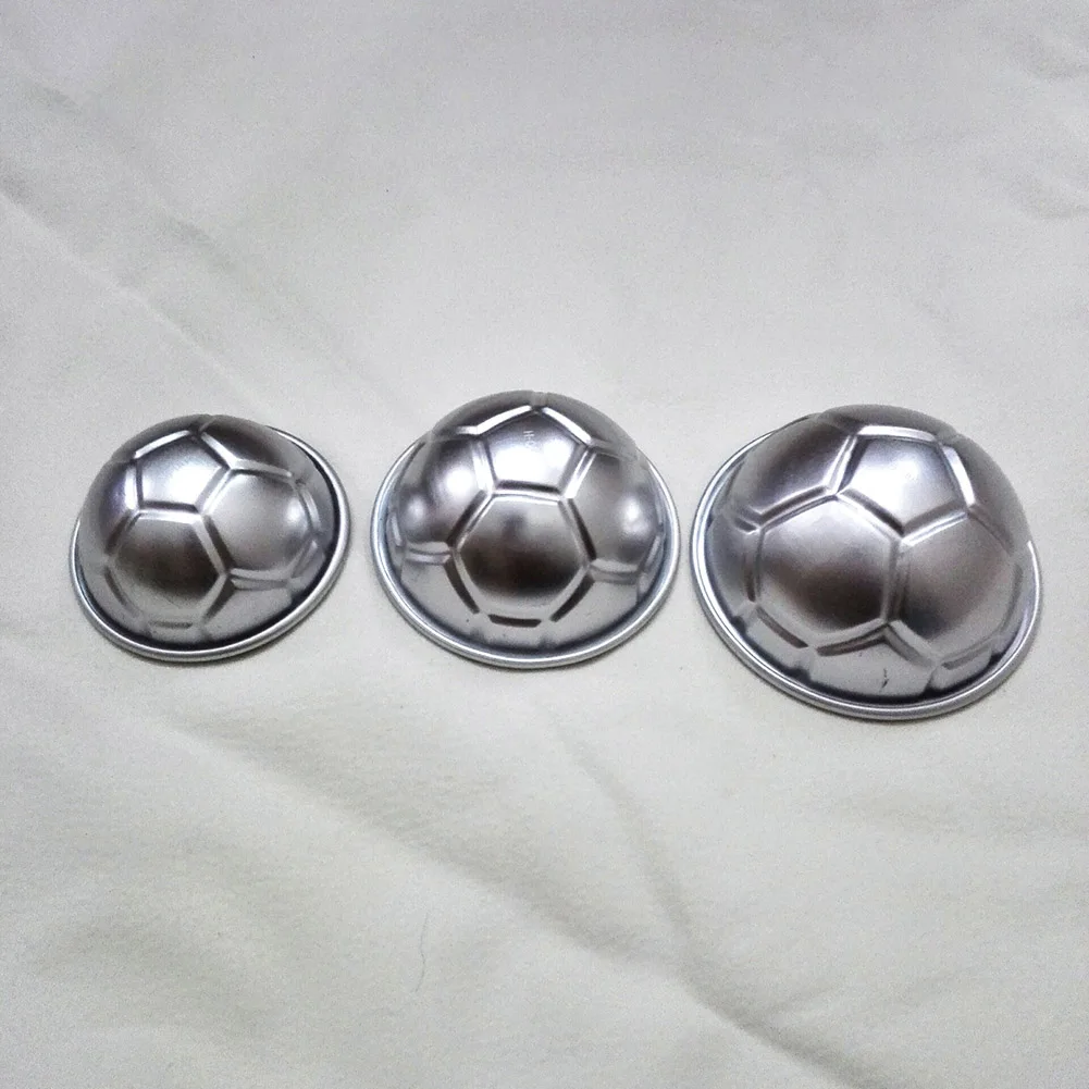 1Pcs DIY 3D Football Shape Bath Bomb Cake Mold Aluminum Ball Sphere Non-toxic Cake Chocolate Pan Mold Kitchen Baking Tools 7cm