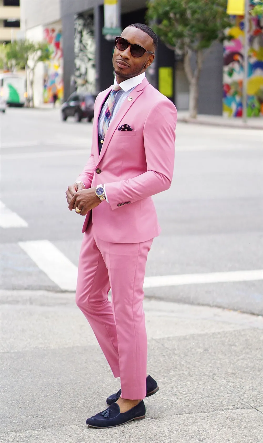 2024 Men Suit Latest Coat Pant Design Hot Pink Slim Fit Skinny Casual Wedding Suits 2 Pieces(Jacket+Pant+Tie)traje de novio para