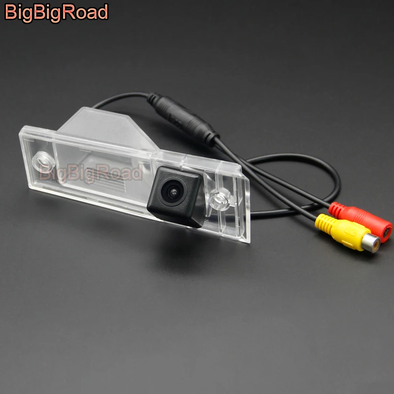 

BigBigRoad For KIA VQ Grand Carnival R 2008-2013 Sedona 2006 - 2014 Vehicle Wireless Rear View Camera HD Color Image Waterproof