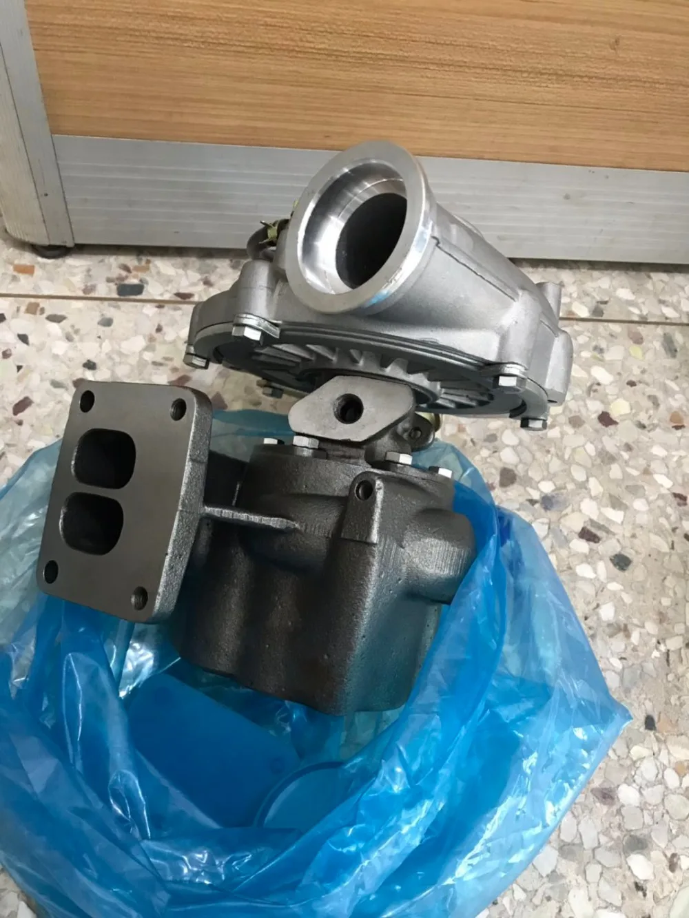 Xinyuchen turbocharger for turbocharger K27 for truck engine 53279887120 9060964699 A9060964699