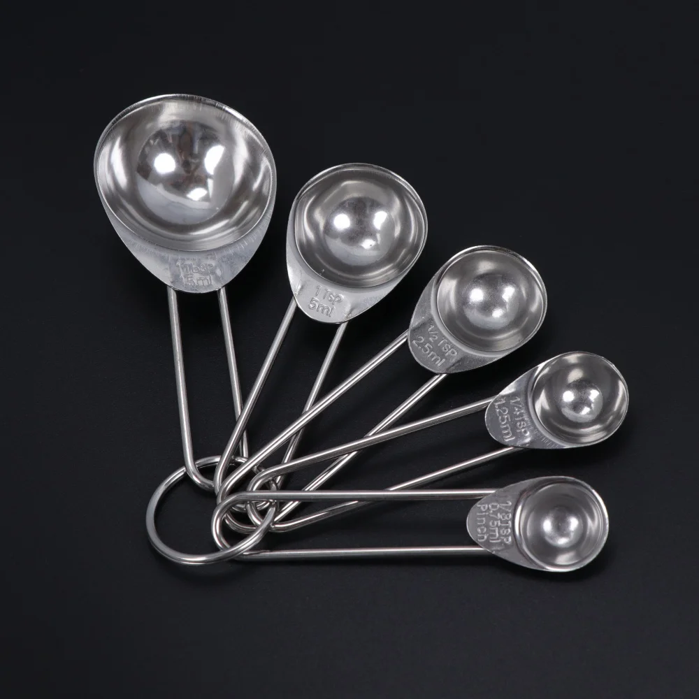 

High End 5pcs/ Set 430 Stainless Steel Measuring Spoons Small Tablespoon With Metric and US Measure Kitchen Tools 5 Sets/Lot