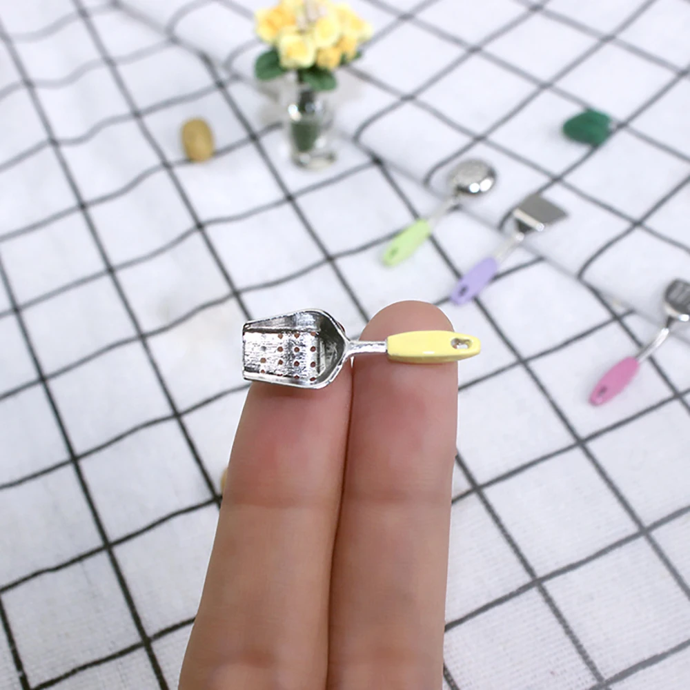 4Pcs 1/12 Dollhouse Miniature อุปกรณ์เสริมโลหะผสม Mini Skimming ช้อน Shovel จำลองเครื่องครัวบ้านตุ๊กตาตกแต่ง