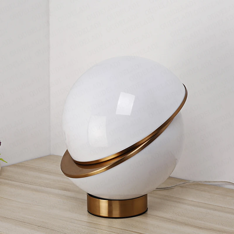 Nordic postmodern White creative ball Bedroom Bedside table Lamp Home decor metalmisaligned Round ball LED Lighting fixture