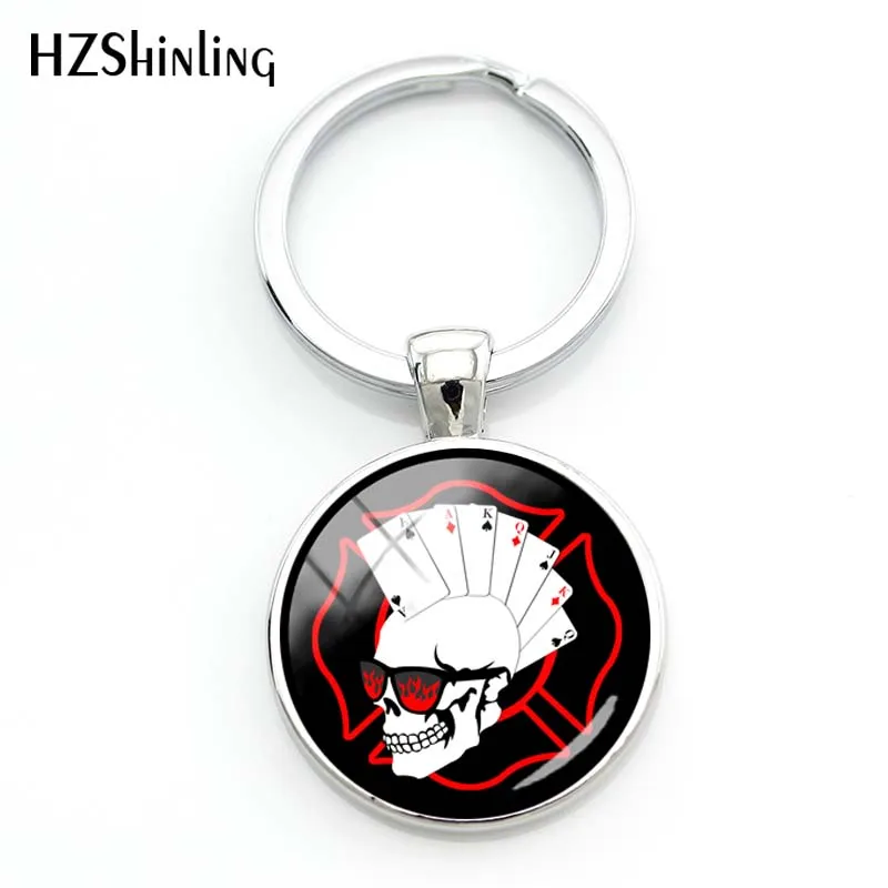 2020 Fashion Classic Poker Keychain Men Hot Male Glass Cabochon Key Chains Handmade Key Rings Best Gift Car Key Pendant