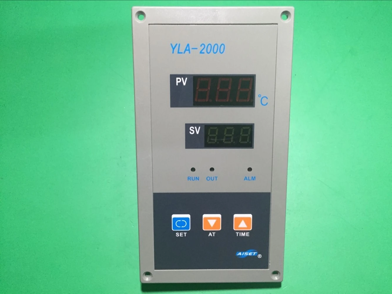 YLA-2611R Shanghai AISET instrument thermostat YLA-2000 oven temperature controller YLA-2602R-2 YLA-2611R YLA-2602R-2 PT100 400