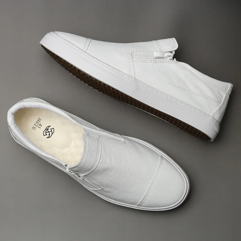 Scarpe Casual in pelle PU di nuova qualità da uomo moda coreana bocca bassa scarpe Slip on uomo mocassini cerniera scarpe basse Sneakers