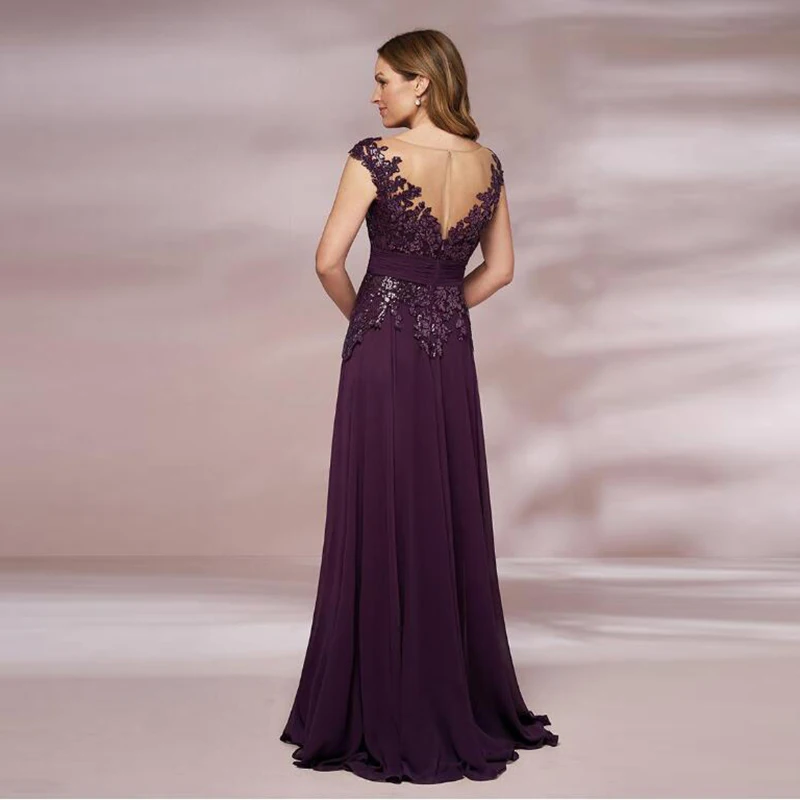 Lindo vestido roxo de chiffon com fenda lateral alta, vestido de mãe da noiva, mangas pura, pescoço do barco, aplique para festa de casamento, 2021