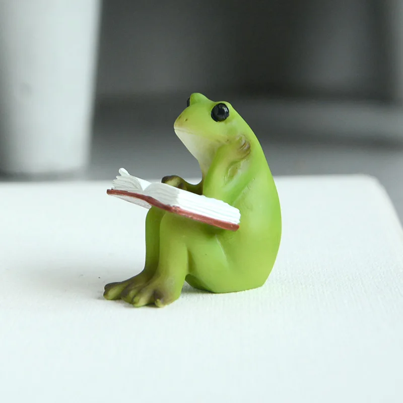 Cute Resin Frog Reading Animal Figurine Decoration Home Micro Landscape Fairy Garden Ornament Bonsai Decor