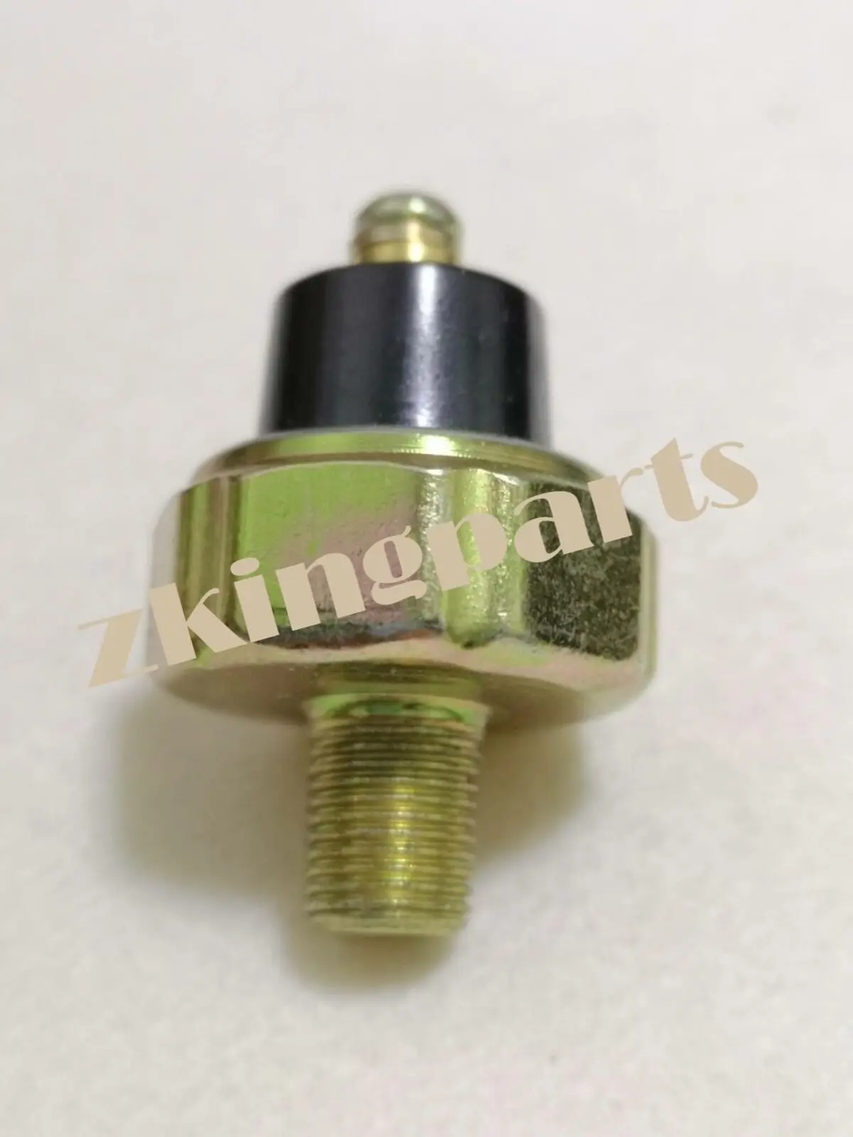 

Oil Pressure Switch 15841-39010 Fit For Kubota B5200 B6100 B6200